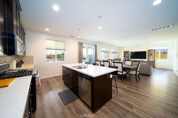 Dining room, Interior, Kitchen, Recessed Lighting, Wood Texture Flooring