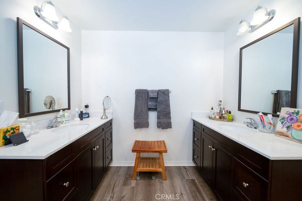 Bathroom, Dual Sink Vanities, Interior, Wood Texture Flooring