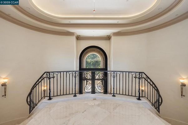 Interior, Marble, Recessed Lighting