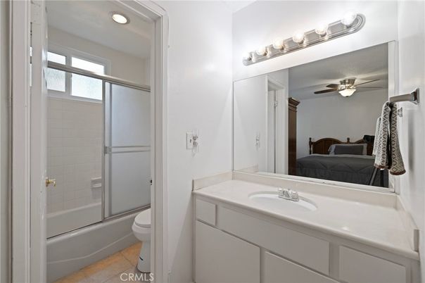 Bathroom, Bedroom, Glass Shower, Interior, Recessed Lighting