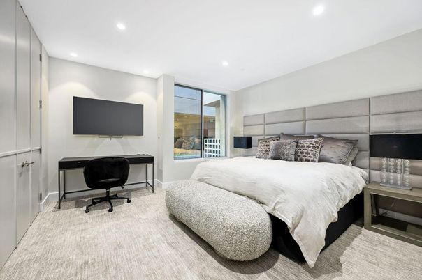 Bedroom, Interior, Recessed Lighting