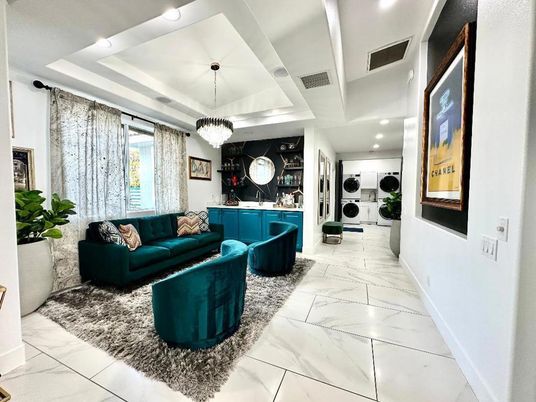 Chandelier, Interior, Living room, Marble, Pendant Lights, Recessed Lighting