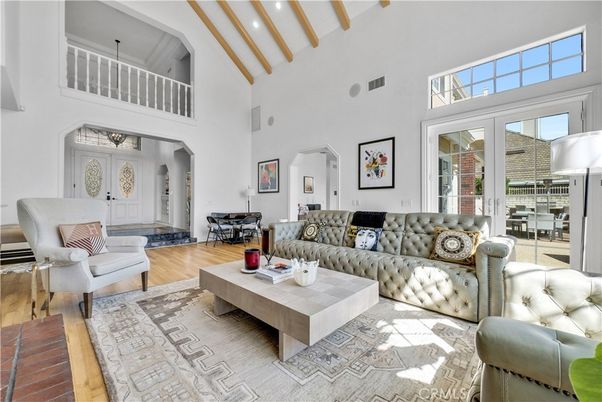 Interior, Living room, Recessed Lighting, Wooden Beams, Wood Texture Flooring