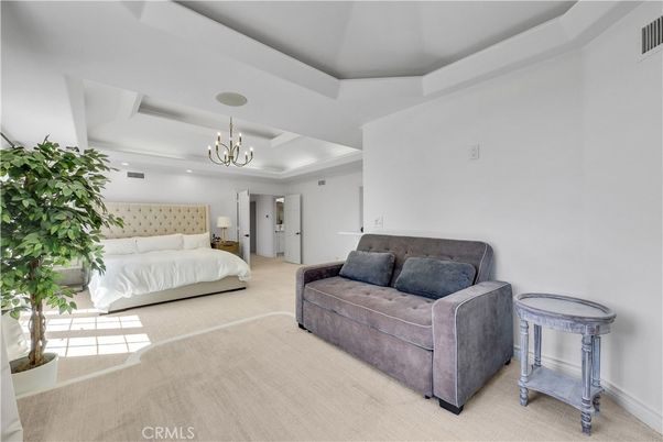 Bedroom, Chandelier, Interior, Recessed Lighting