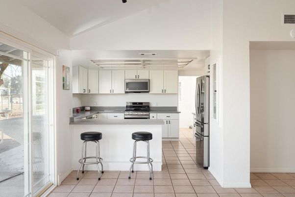 Interior, Kitchen, Stainless Steel Appliances