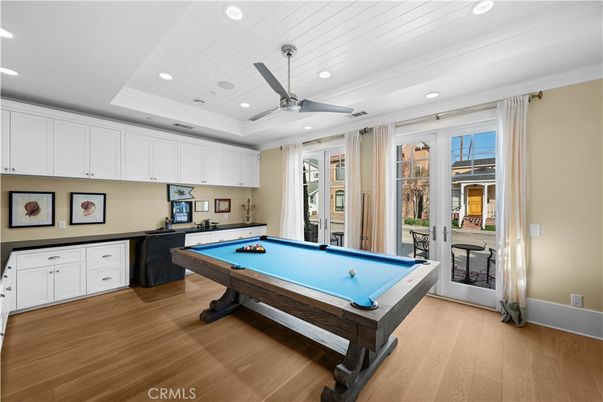 Billiard Table, Game Room, Interior, Recessed Lighting, Wood Texture Flooring