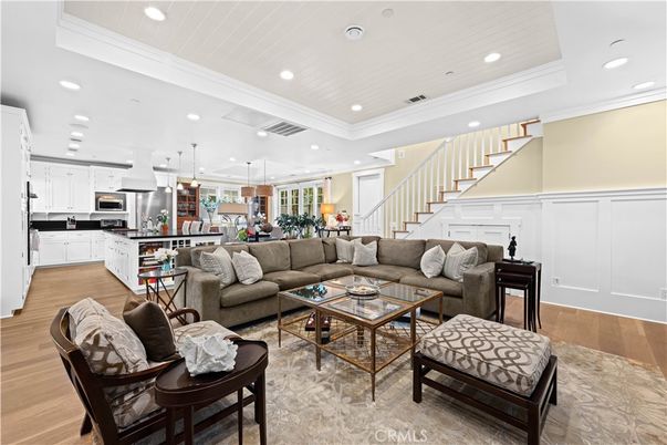 Interior, Kitchen, Living room, Pendant Lights, Recessed Lighting, Stainless Steel Appliances, Wood Texture Flooring