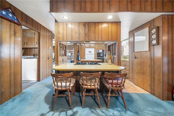 Interior, Kitchen, Recessed Lighting, Wooden Walls