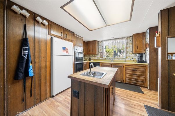 Interior, Kitchen, Wood Texture Flooring