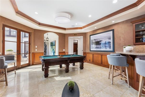 Billiard Table, Game Room, Interior, Recessed Lighting
