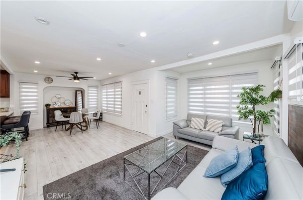 Dining room, Interior, Living room, Recessed Lighting, Wood Texture Flooring