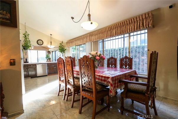 Dining room, Interior, Pendant Lights