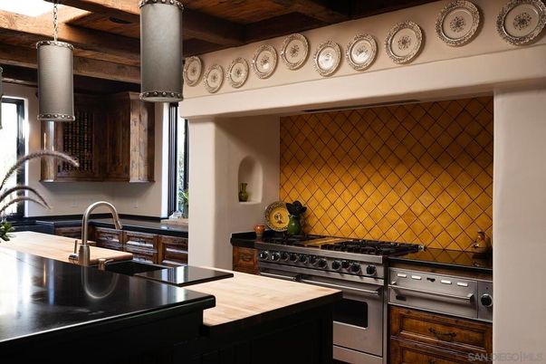 Interior, Kitchen, Stainless Steel Appliances, Wooden Beams, Wooden Ceilings