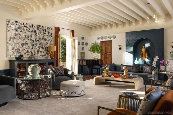 Interior, Living room, Piano