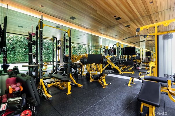 Fitness Equipment, Interior, Recessed Lighting, Wooden Ceilings