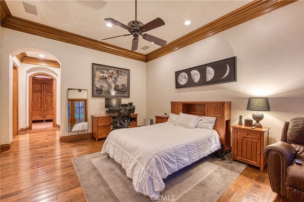 Bedroom, Home Office, Interior, Recessed Lighting, Wood Texture Flooring