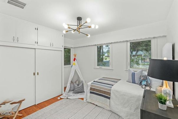Bedroom, Interior, Pendant Lights, Wood Texture Flooring