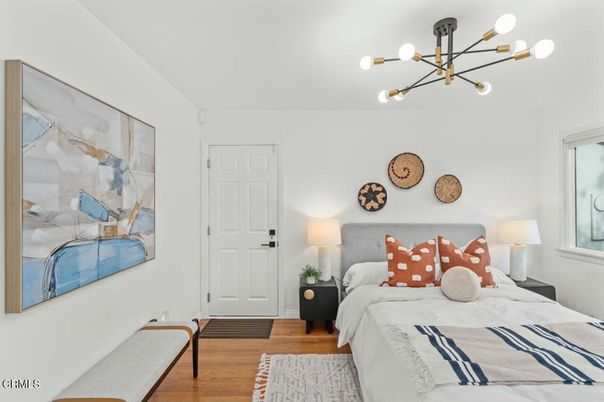 Bedroom, Interior, Pendant Lights, Wood Texture Flooring
