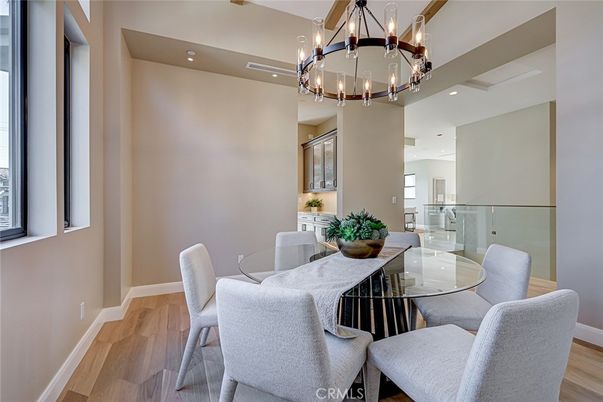 Chandelier, Dining room, Interior, Pendant Lights, Recessed Lighting, Wood Texture Flooring