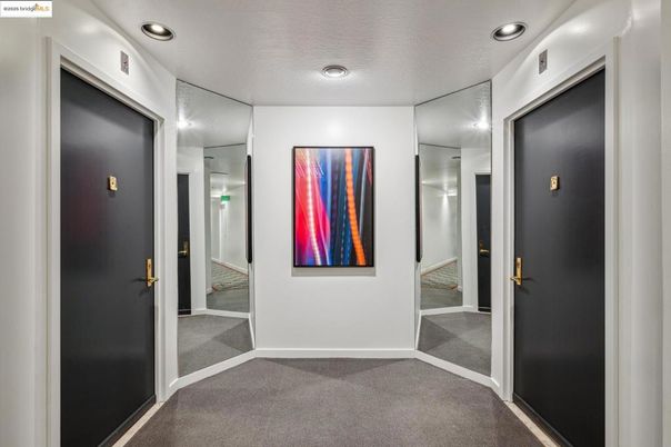 Elevator, Interior, Recessed Lighting