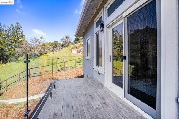 Exterior, Wood Texture Flooring