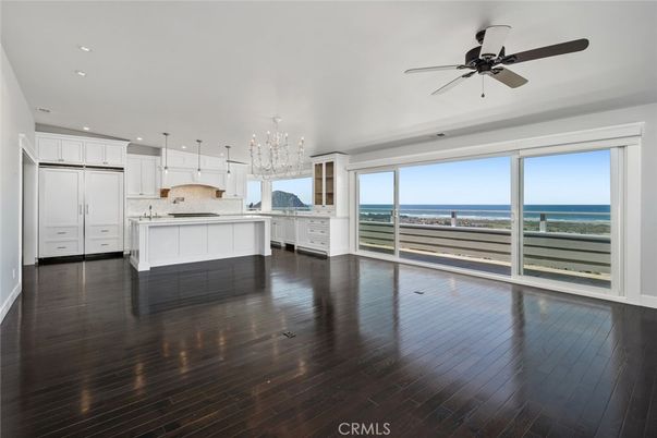 Chandelier, Interior, Kitchen, Pendant Lights, Recessed Lighting, Water, Wood Texture Flooring