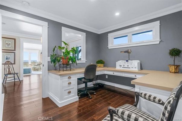 Home Office, Interior, Recessed Lighting, Wood Texture Flooring