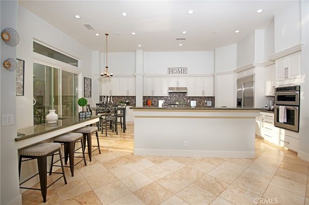 Dining room, Interior, Kitchen, Pendant Lights, Recessed Lighting, Stainless Steel Appliances