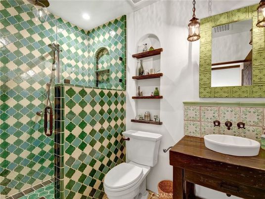 Bathroom, Interior, Recessed Lighting
