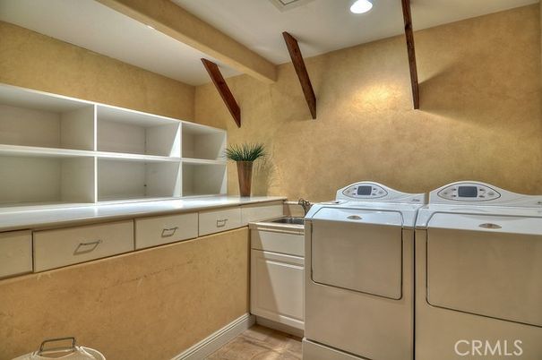Interior, Recessed Lighting, Washer
