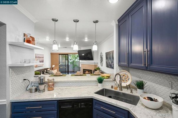 Fireplace, Interior, Kitchen, Pendant Lights, Recessed Lighting