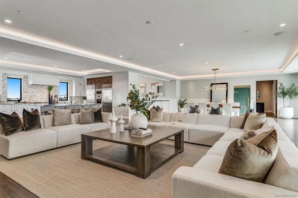 Dining room, Interior, Kitchen, Living room, Pendant Lights, Recessed Lighting, Stainless Steel Appliances, Wood Texture Flooring