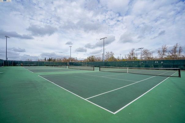 Exterior, Tennis Courts