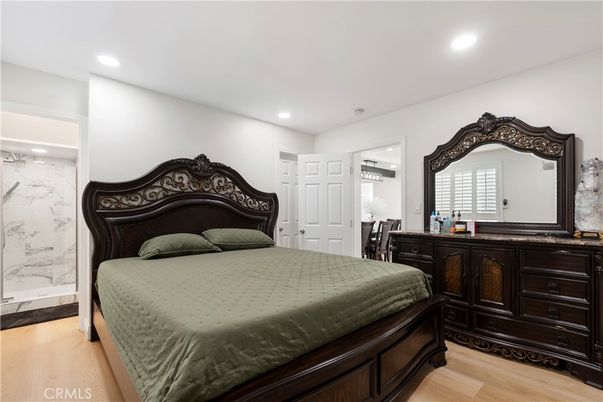 Bedroom, Interior, Recessed Lighting, Wood Texture Flooring