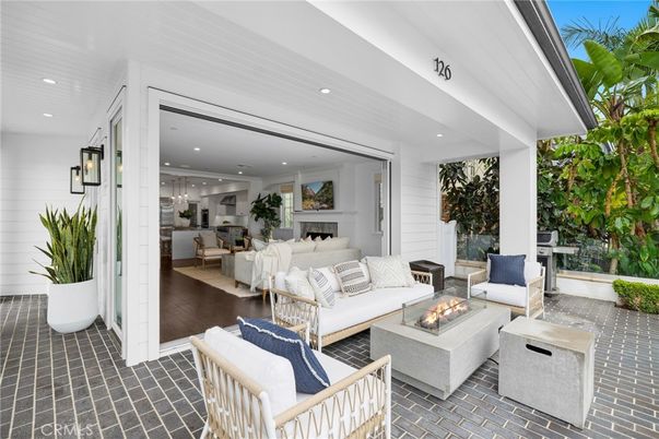 Exterior, Fireplace, Recessed Lighting
