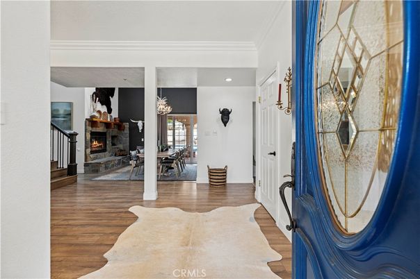 Chandelier, Dining room, Fireplace, Interior, Recessed Lighting, Wood Texture Flooring
