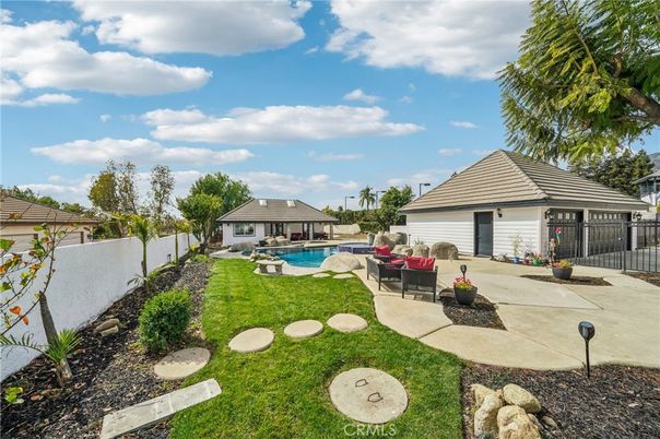 Backyard, Exterior, Pool
