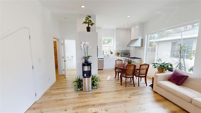 Dining room, Interior, Kitchen, Recessed Lighting, Wood Texture Flooring