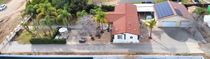Exterior, Drone