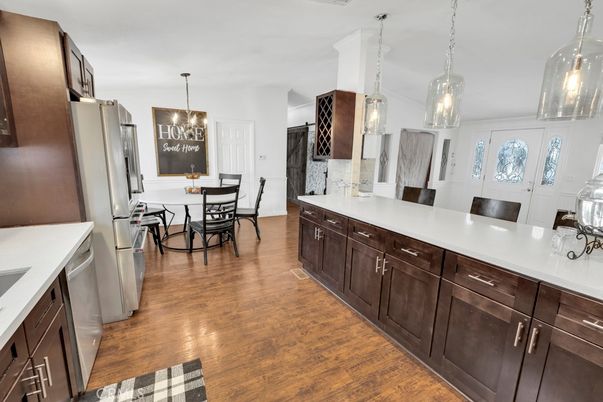 Dining room, Interior, Kitchen, Pendant Lights, Wood Texture Flooring