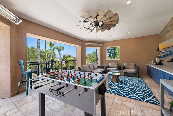 Game Room, Interior, Living room, Recessed Lighting