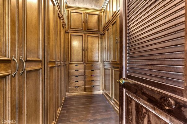 Interior, Walk-in Closets, Wooden Ceilings, Wood Texture Flooring, Wooden Walls