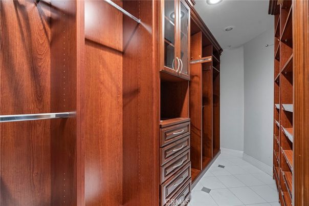 Interior, Recessed Lighting, Walk-in Closets