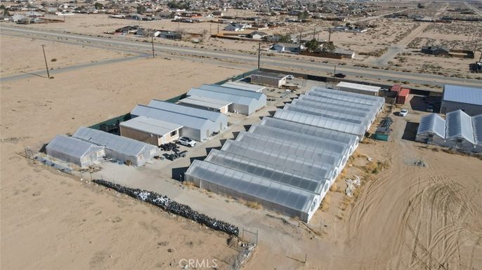 Exterior, Drone