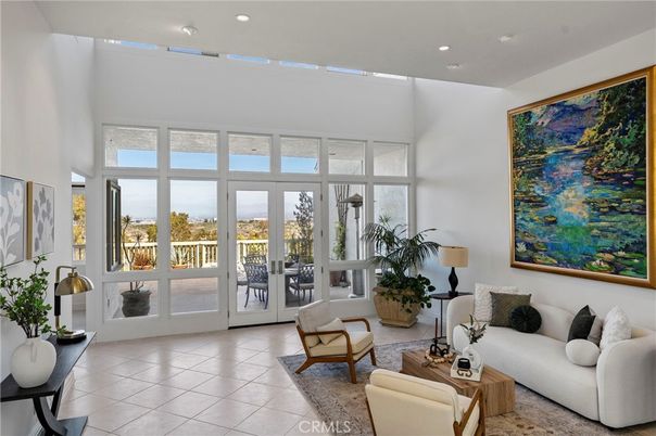 Interior, Living room, Recessed Lighting, Water