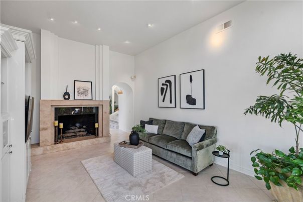 Fireplace, Interior, Recessed Lighting
