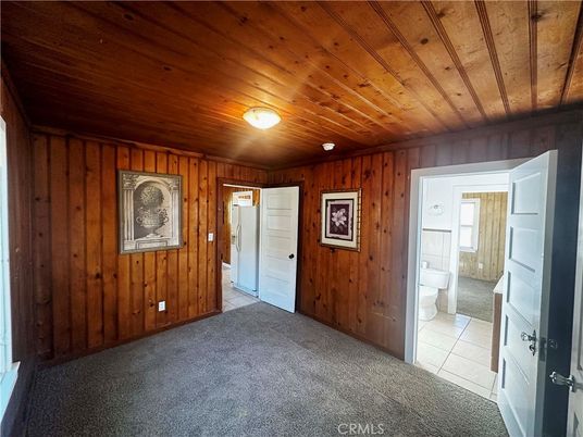 Bathroom, Empty room, Interior, Wooden Ceilings, Wooden Walls