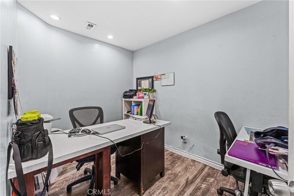 Home Office, Interior, Recessed Lighting, Wood Texture Flooring