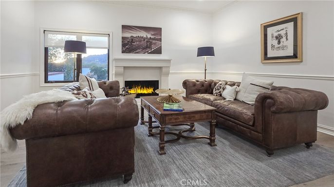 Fireplace, Interior, Living room