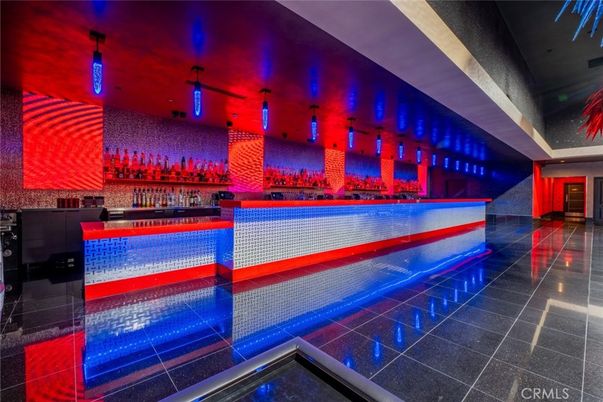 Interior, Pool, Recessed Lighting